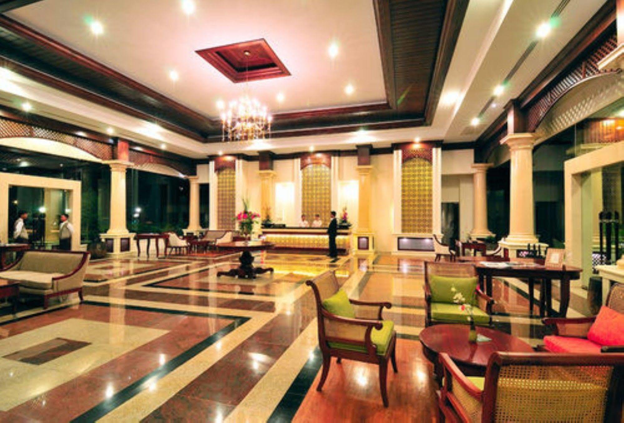 The Hotel Amara Nay Pyi Taw Naypyidaw Εξωτερικό φωτογραφία